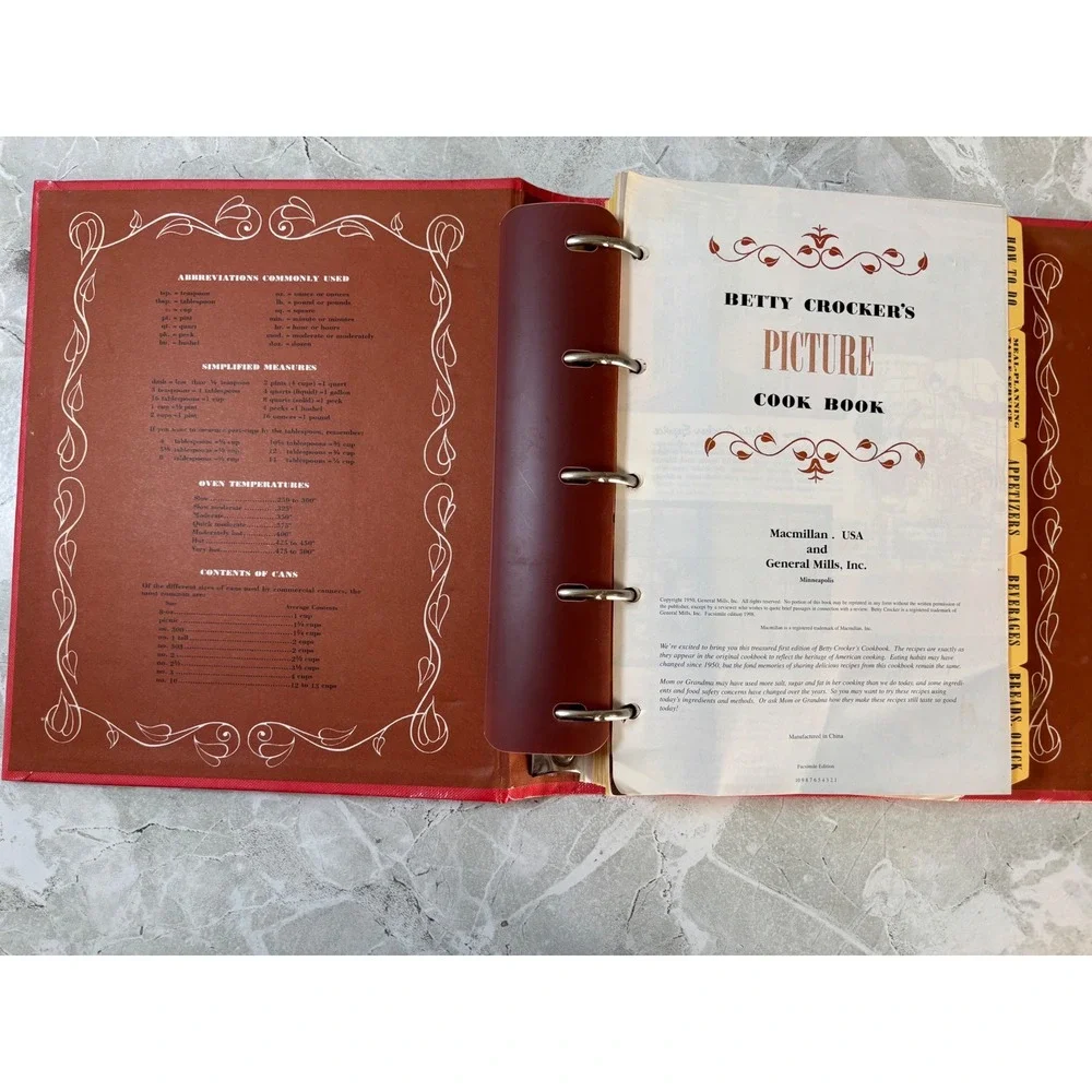 Vintage‎ Cook Book Ephemera Binder Betty Crocker's 1950 Facsimile Edition 1998